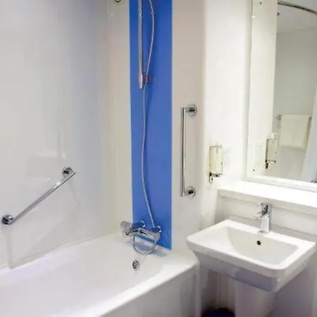 Travelodge Skeeby 3*