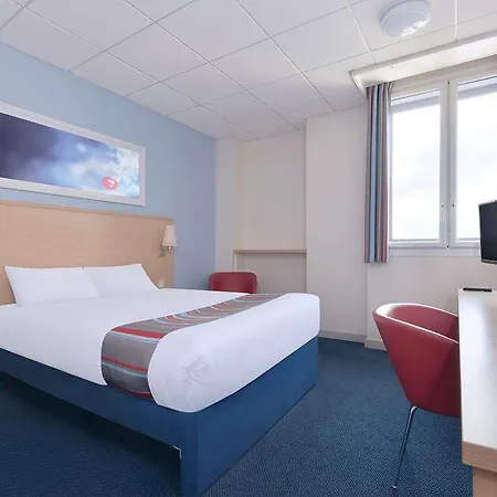 Travelodge Skeeby 3*